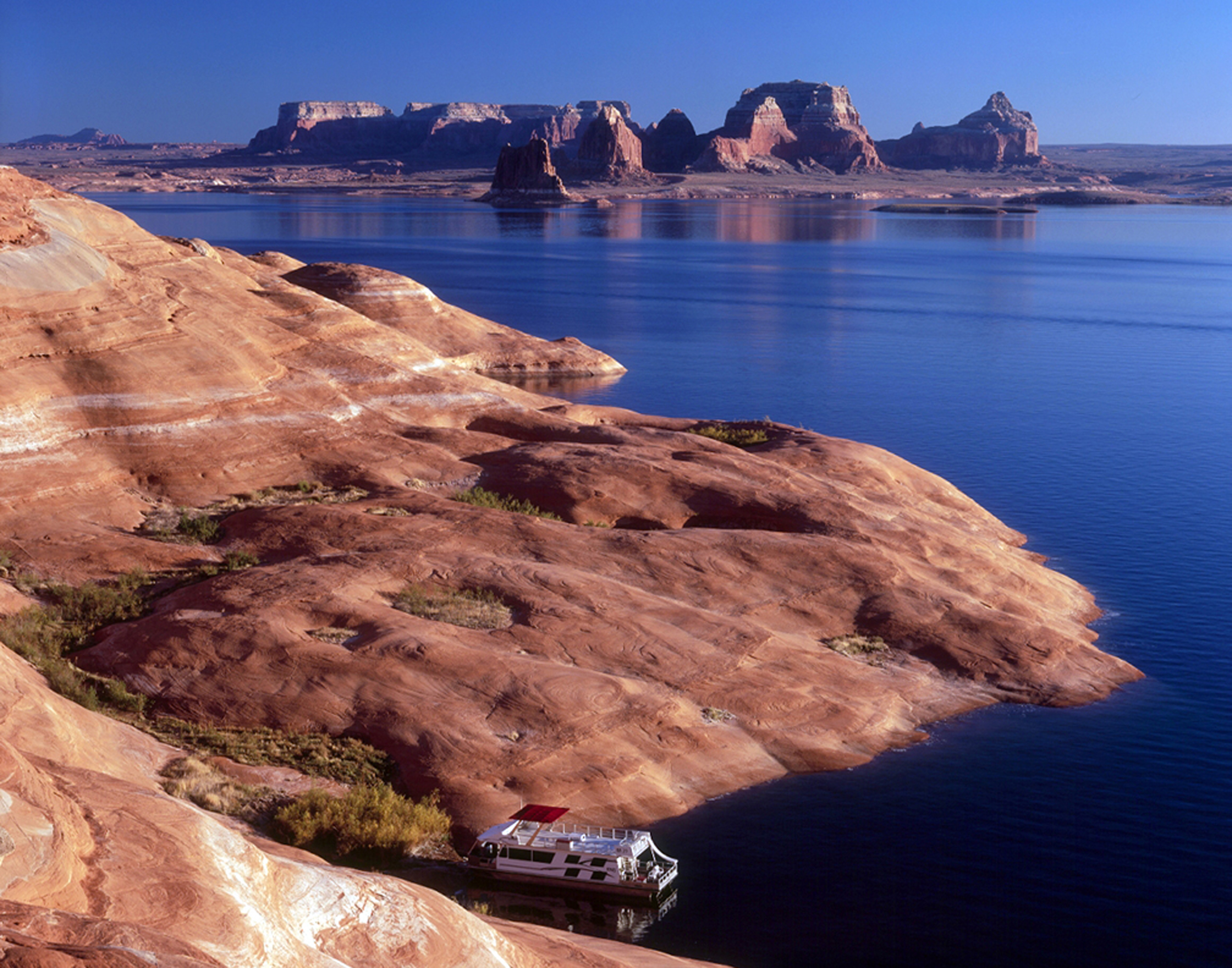 Lake-Powell-Houseboat-Rentals-Media-87